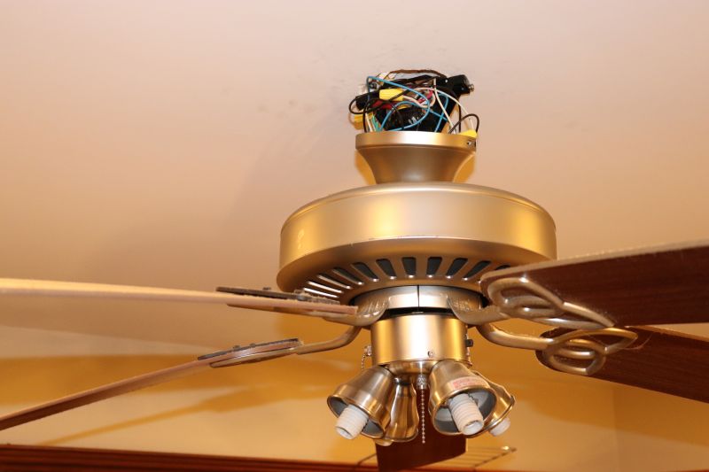 Ceiling Fan Replacement in Kansas City, KS